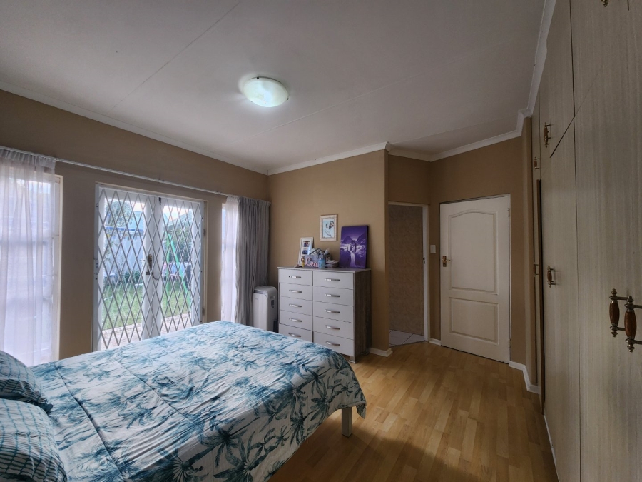 3 Bedroom Property for Sale in King George Park Western Cape